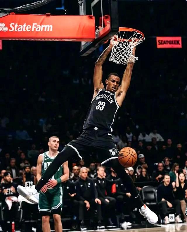 猛龙翻盘山东队，恩比德点燃赛场