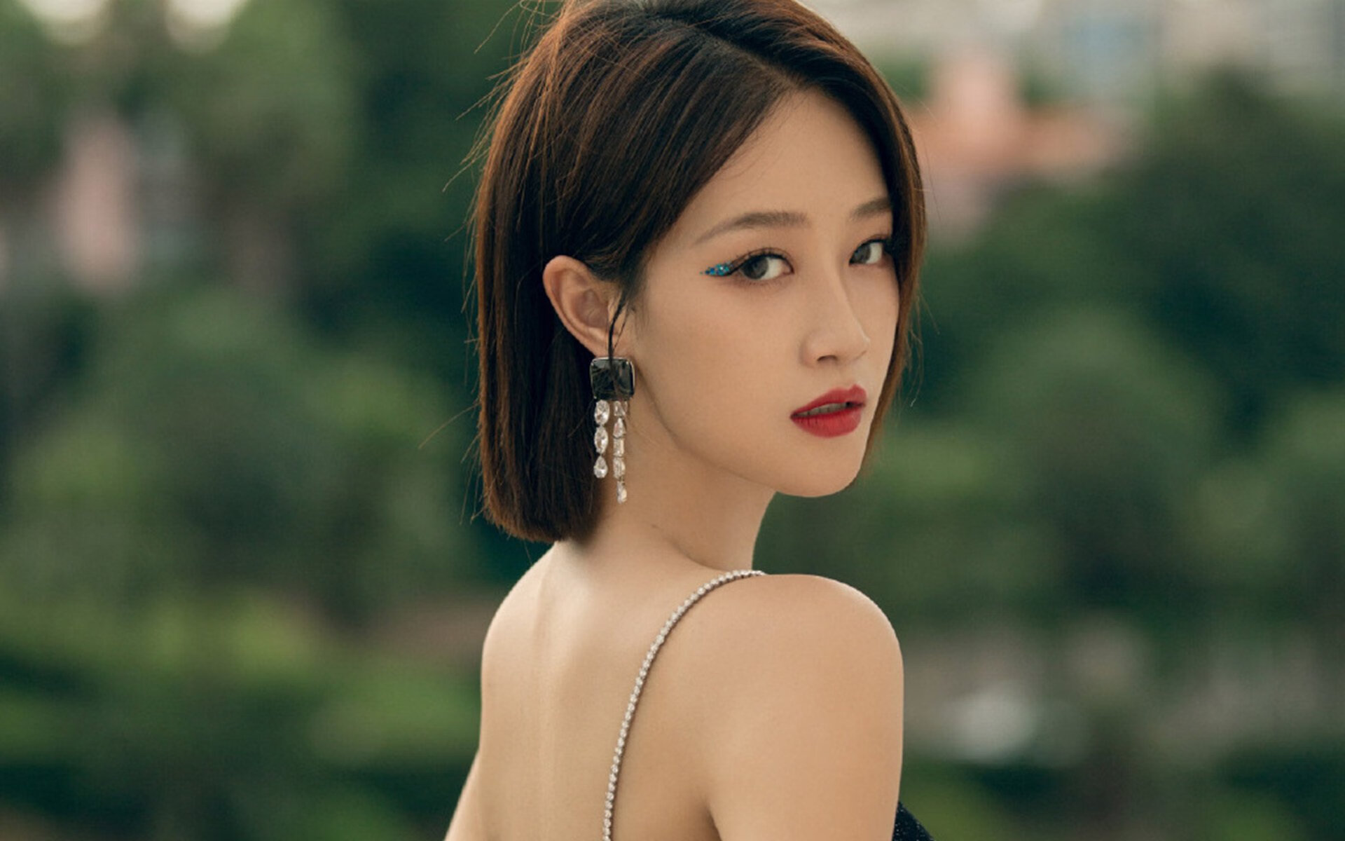 唯一性的碰撞，西甲国家德比焦点外，皇家社会粉碎佛罗伦萨