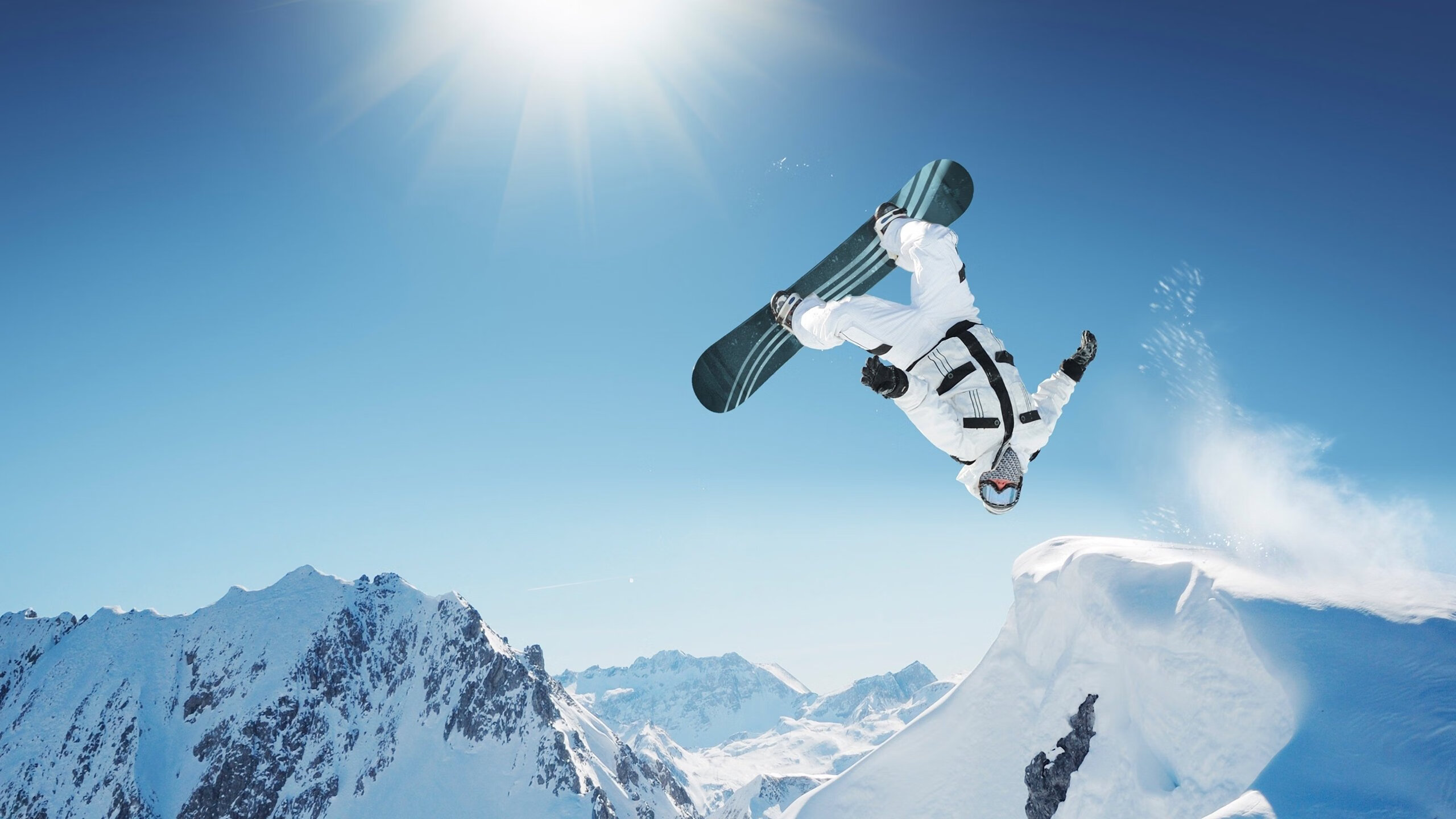 防守是超越时代的永恒哲学，从西班牙铁链到三晋长城，论压制的艺术共振