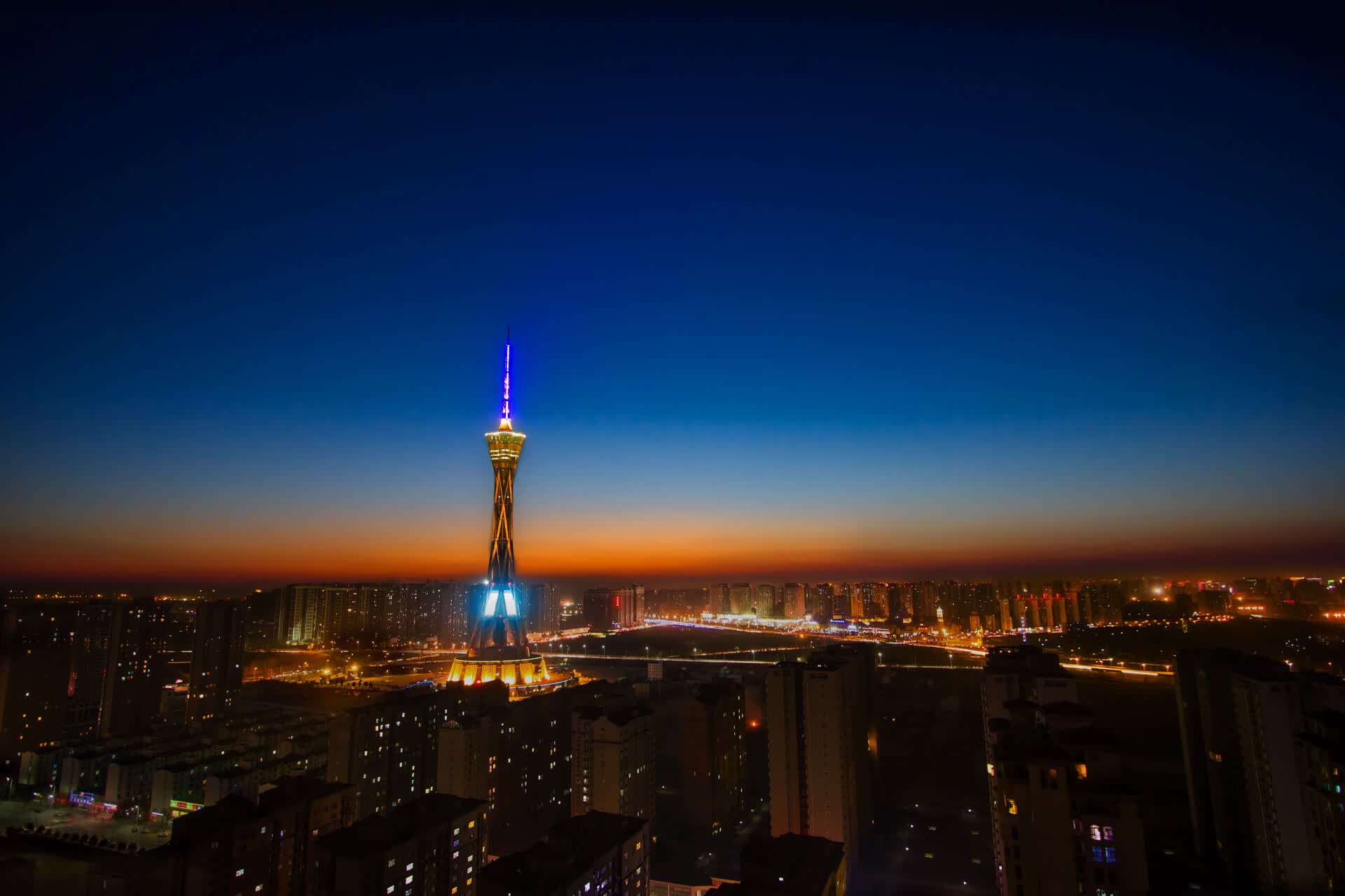 北欧海盗的最后堡垒，托纳利如何在一夜之间改写了西班牙的足球剧本